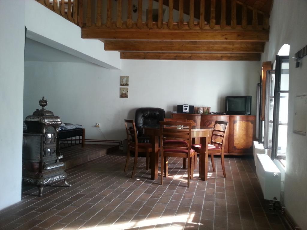 Penzion U Tomase Jindrichuv Hradec Bilik gambar